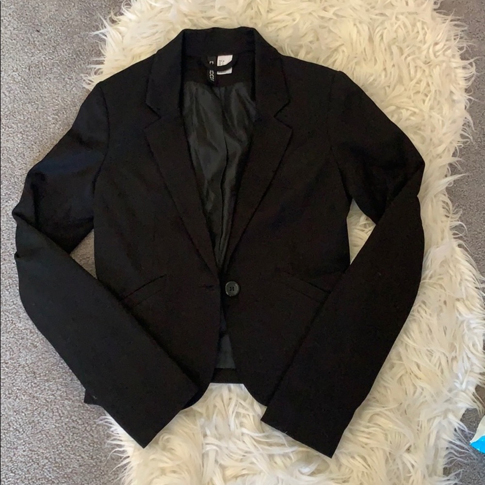 Black Blazer - Picture 3 of 4
